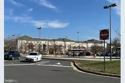 9480 Virginia Center Boulevard #11, Vienna, VA 22181 - Photo 3