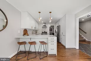 4819 Carriagepark Rd, Fairfax, VA 22032 - Photo 15