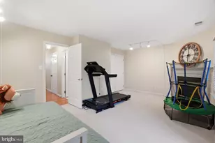 6601 Lavinus Ln, Alexandria, VA 22315 - Photo 23