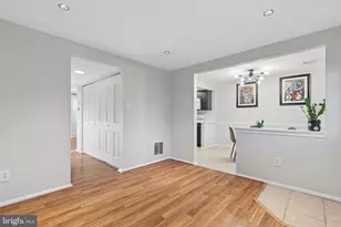 8213 Claremont Woods Dr, Alexandria, VA 22309 - Photo 13