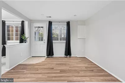 8213 Claremont Woods Drive, Alexandria, VA 22309 - Photo 11