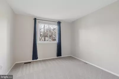 8213 Claremont Woods Drive, Alexandria, VA 22309 - Photo 23