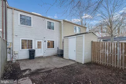 8213 Claremont Woods Drive, Alexandria, VA 22309 - Photo 27