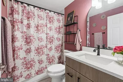 8213 Claremont Woods Drive, Alexandria, VA 22309 - Photo 25