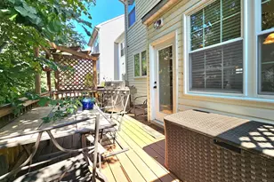 6642 Patent Parish Ln, Alexandria, VA 22315 - Photo 9