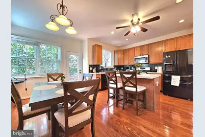 6642 Patent Parish Lane, Alexandria, VA 22315 - Photo 7