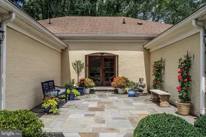 6610 Weatheford Court, McLean, VA 22101 - Photo 3