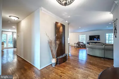 6610 Weatheford Court, McLean, VA 22101 - Photo 5