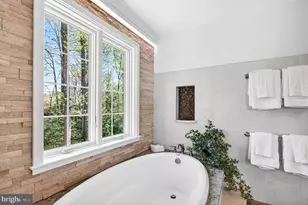 6488 Lake Meadow Dr, Burke, VA 22015 - Photo 45