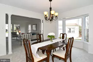 13730 Rosetree Ct, Chantilly, VA 20151 - Photo 5