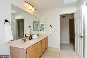 13730 Rosetree Ct, Chantilly, VA 20151 - Photo 23