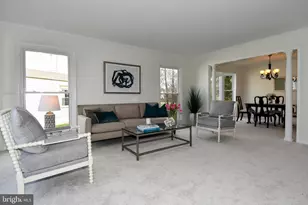 13730 Rosetree Ct, Chantilly, VA 20151 - Photo 3