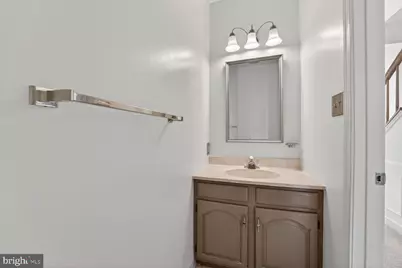 5974 Wescott Hills Way, Alexandria, VA 22315 - Photo 13