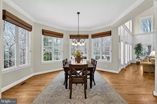 2584 Vintage Crest Ln, Oakton, VA 22124 - Photo 37