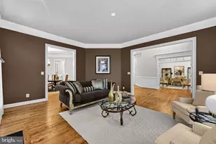 2584 Vintage Crest Ln, Oakton, VA 22124 - Photo 13