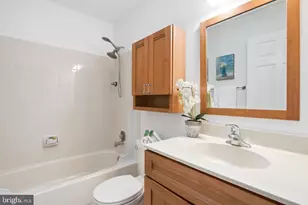 8309 Terra Grande Ave, Springfield, VA 22153 - Photo 33