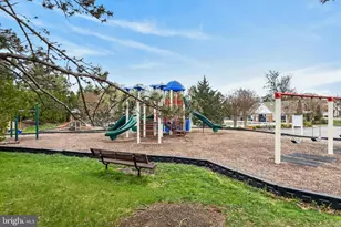 6523 Old Carriage Ln, Alexandria, VA 22315 - Photo 41