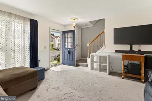 6523 Old Carriage Ln, Alexandria, VA 22315 - Photo 19