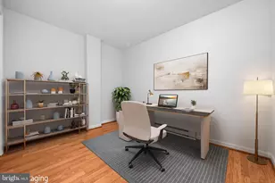 1044 Trevino Ln, Herndon, VA 20170 - Photo 33