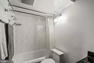 5902 Mt Eagle Dr, Alexandria, VA 22303 - Photo 11