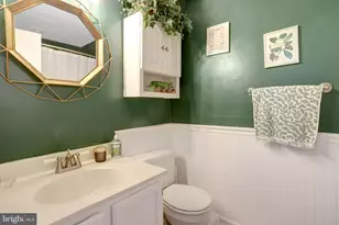 6528 Birchleigh Way, Alexandria, VA 22315 - Photo 9