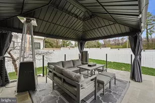 1628 Great Falls St, McLean, VA 22101 - Photo 3