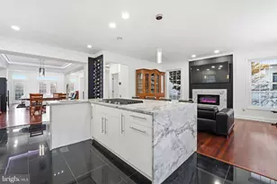 1628 Great Falls St, McLean, VA 22101 - Photo 9