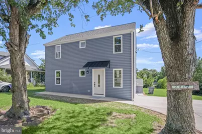 2917 E Lee Avenue, Alexandria, VA 22306 - Photo 1