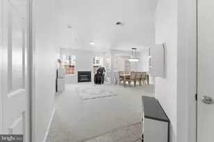 11635 Cavalier Landing Ct, Fairfax, VA 22030 - Photo 5