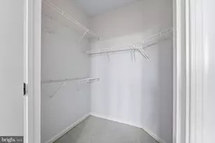 11635 Cavalier Landing Ct, Fairfax, VA 22030 - Photo 17