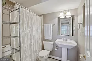 1235 Tottenham Ct, Reston, VA 20194 - Photo 41