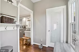 1235 Tottenham Ct, Reston, VA 20194 - Photo 17