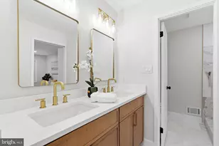 7204 Joshua Tree Ln, Springfield, VA 22152 - Photo 35