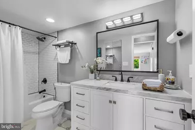 8340 Greensboro Drive #409, McLean, VA 22102 - Photo 15