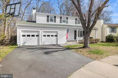 8274 Raindrop Way, Springfield, VA 22153 - Photo 3