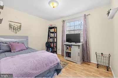 8274 Raindrop Way, Springfield, VA 22153 - Photo 37