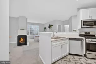 4210 Mozart Brigade Ln, Fairfax, VA 22033 - Photo 23