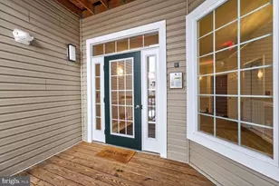 4210 Mozart Brigade Ln, Fairfax, VA 22033 - Photo 5