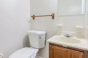 9648 Masterworks Dr, Vienna, VA 22181 - Photo 33