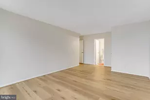 2300 Pimmit Dr, Falls Church, VA 22043 - Photo 27