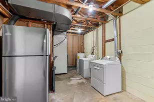 2346 Millennium Ln, Reston, VA 20191 - Photo 37