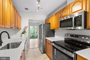 2346 Millennium Ln, Reston, VA 20191 - Photo 11