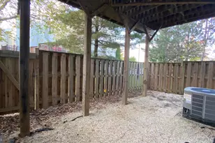 1057 Lexus Way, Herndon, VA 20170 - Photo 25