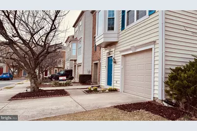 1057 Lexus Way, Herndon, VA 20170 - Photo 3