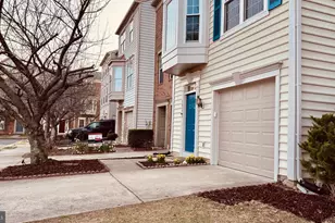 1057 Lexus Way, Herndon, VA 20170 - Photo 3