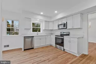 6831 Fairway Dr, McLean, VA 22101 - Photo 19