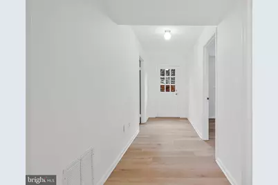 6831 Fairway Drive, McLean, VA 22101 - Photo 35