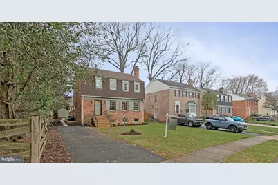 6831 Fairway Drive, McLean, VA 22101 - Photo 3