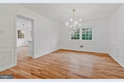 6831 Fairway Drive, McLean, VA 22101 - Photo 11