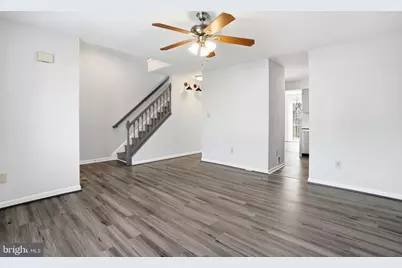 6185 Stonepath Circle, Centreville, VA 20120 - Photo 5